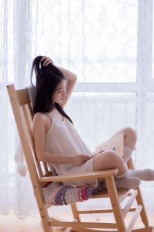 女邻居